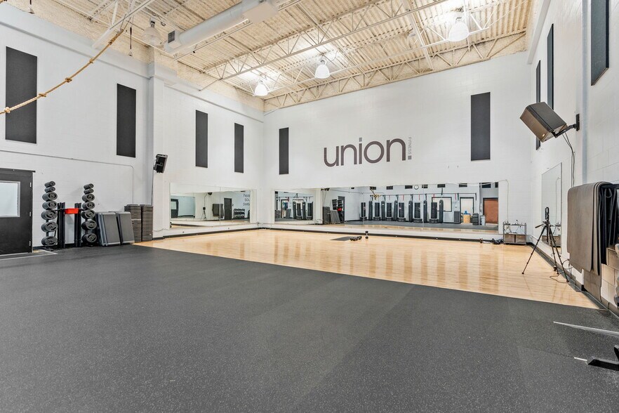 More Photos Of , Eagan Unknown For Sale