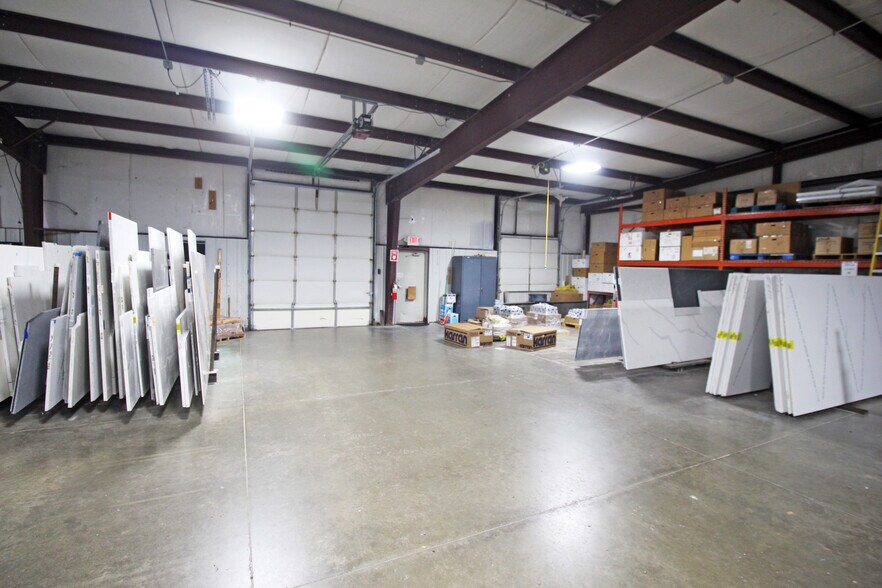 More Photos Of 3691 E 100 S, Pierceton Warehouse For Lease