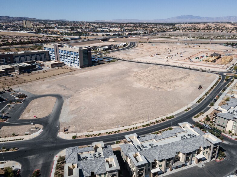 More Photos Of 1050 Wellness Pl, Henderson Land For Sale