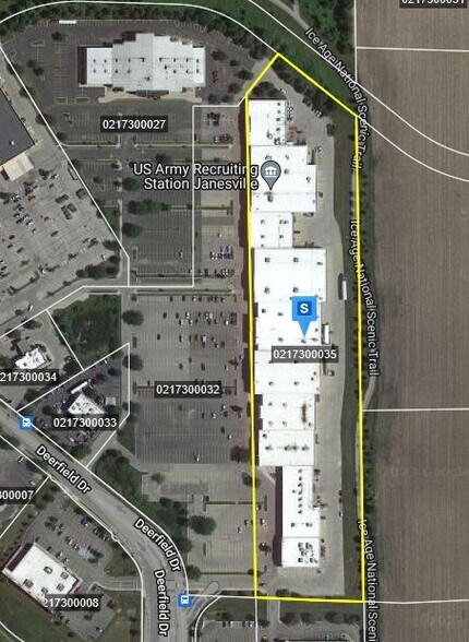 More Photos Of 2900 Deerfield Dr, Janesville General Retail For Lease