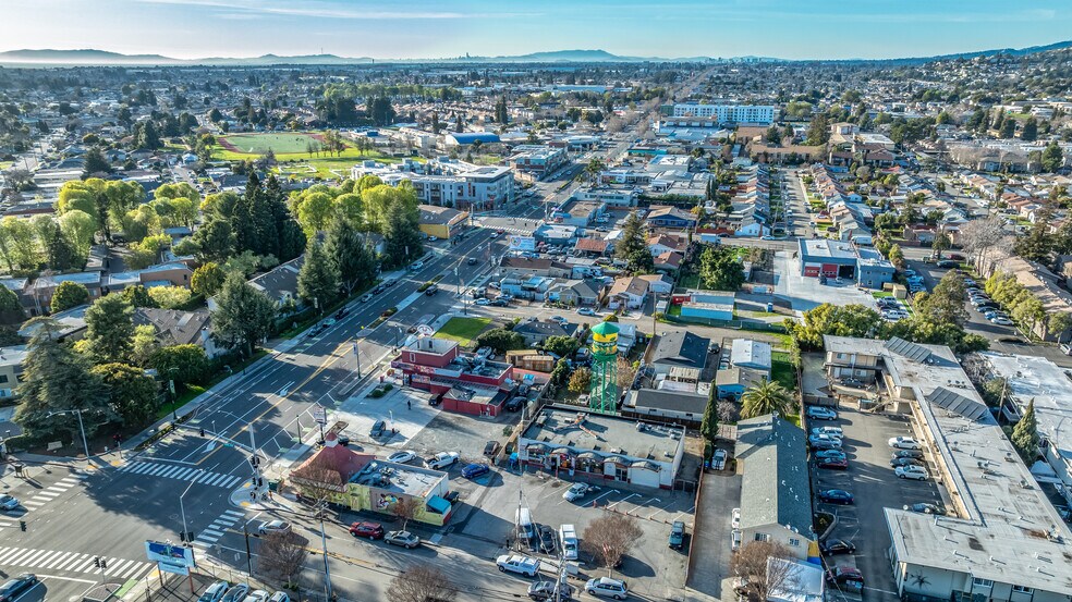 More Photos Of 1411-1413 165th Ave, San Leandro Convenience Store For Sale