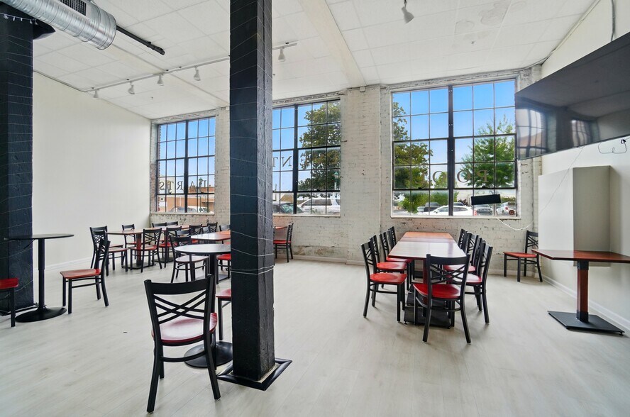 More Photos Of 109 N Hayne St, Monroe Apartments For Sale