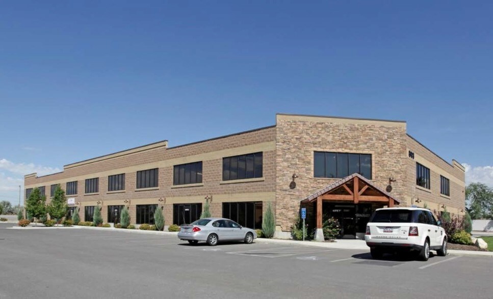 More Photos Of 803 N 1250 W, Centerville Warehouse For Lease