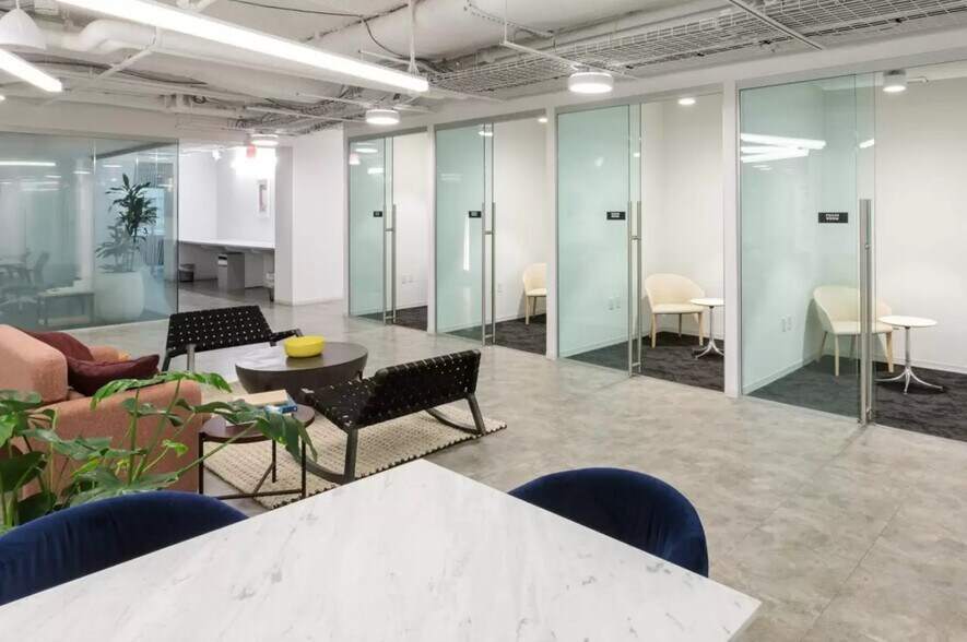 More Photos Of 3100 Clarendon Blvd, Arlington Coworking Space