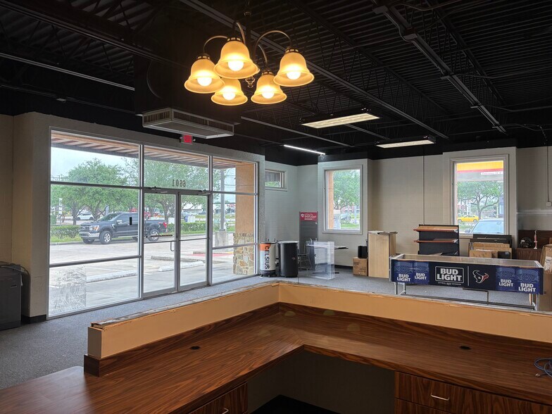 More Photos Of 6601 Broadway St, Pearland Storefront Retail Office For Lease