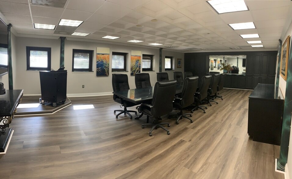 More Photos Of 400 Percival Rd, Columbia Office For Lease