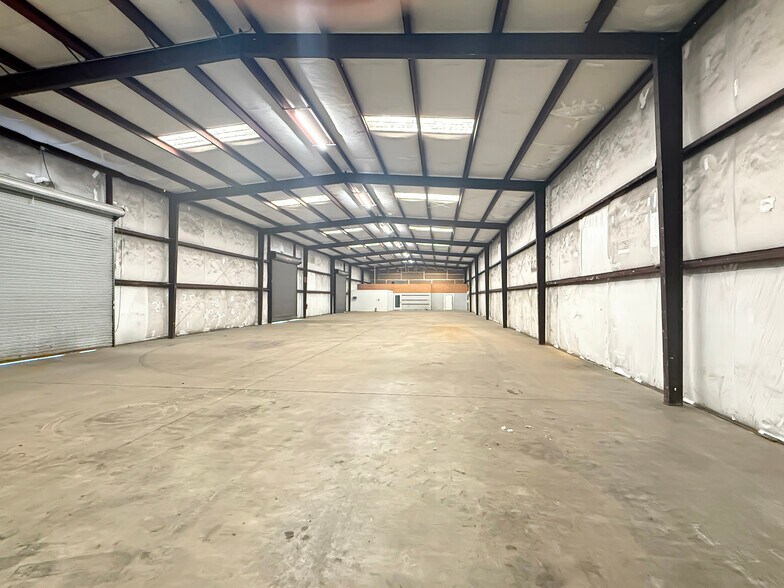 More Photos Of 1305 Whigham Pl, Tuscaloosa Warehouse For Lease