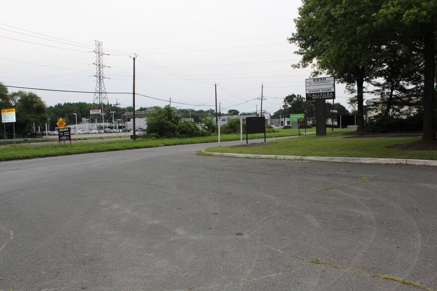 More Photos Of 2850 Brunswick Pike, Lawrenceville Medical For Lease