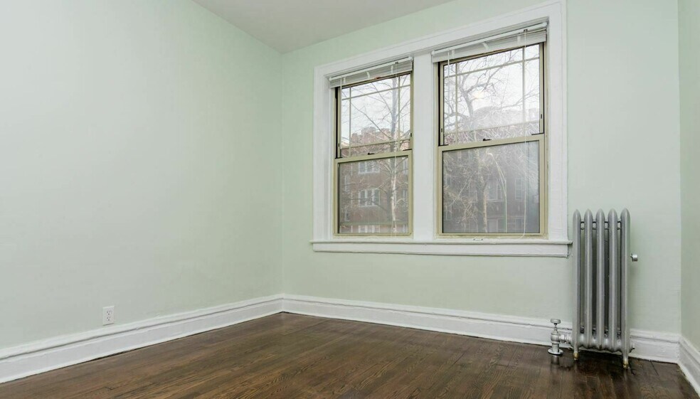 More Photos Of 7816 S Cornell Ave, Chicago Apartments For Sale