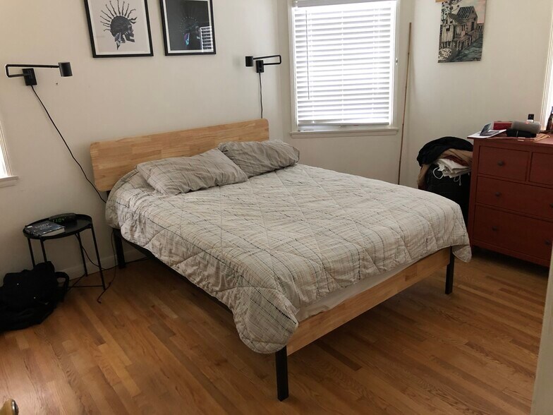 More Photos Of 707-709 Crenshaw Blvd, Los Angeles Apartments For Sale