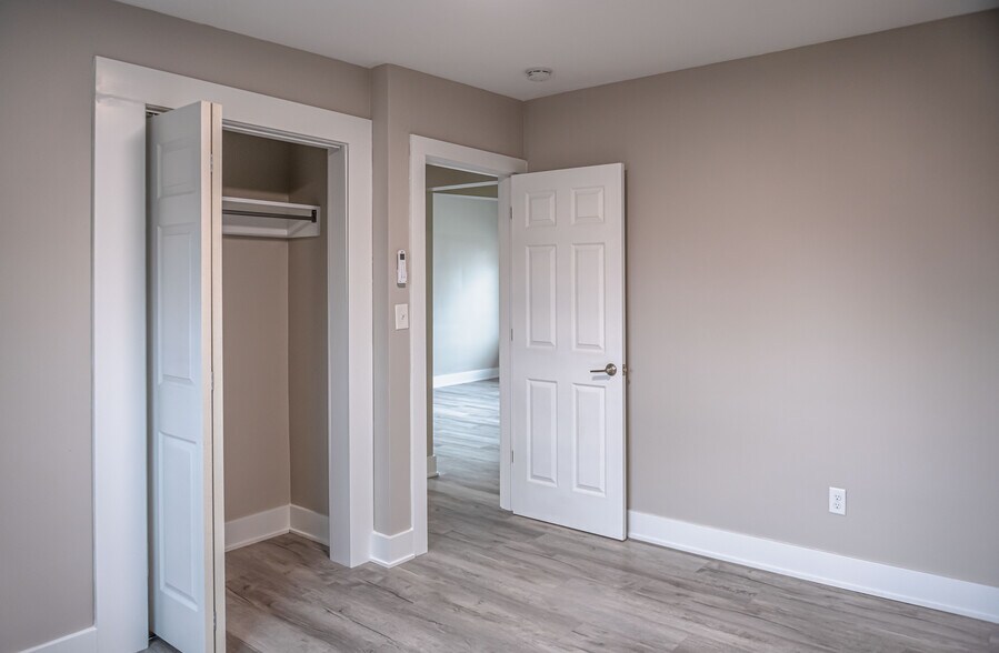 More Photos Of 320 Koch Ave, Ann Arbor Apartments For Sale