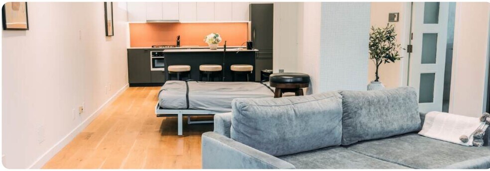 More Photos Of 115 Walnut Ave, Toronto Office For Sale