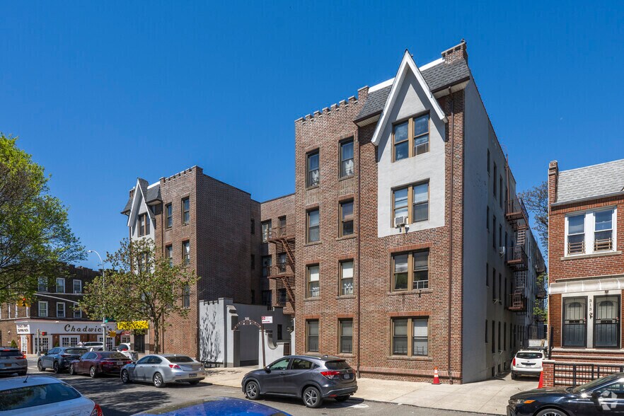 More Photos Of 8823 3rd Ave, Brooklyn Apartments For Lease