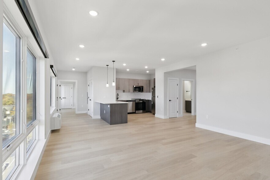 More Photos Of 34-40 Hudson St, Newark Apartments For Lease