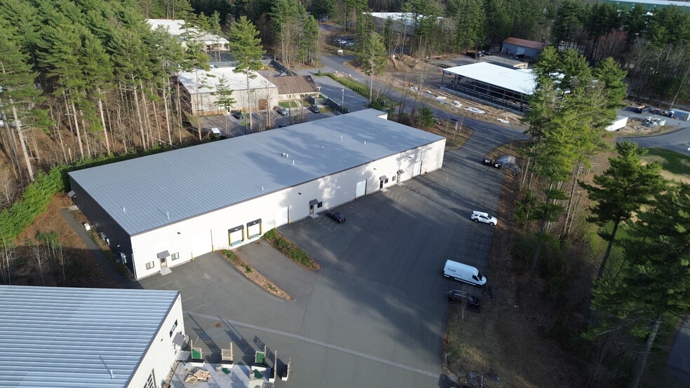 More Photos Of 9 Old Stonebreak Rd, Malta Warehouse For Lease