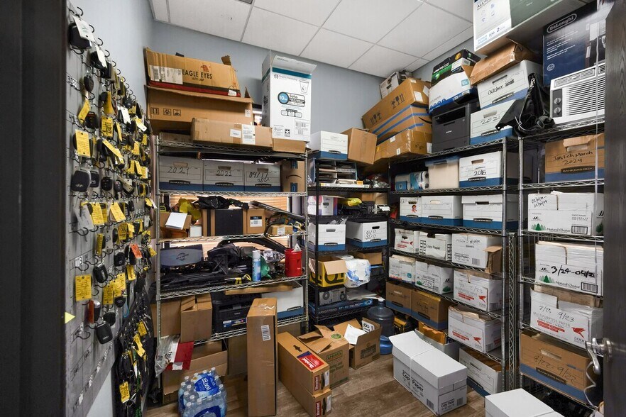More Photos Of 11709 Long Beach Blvd, Lynwood Auto Dealership For Sale