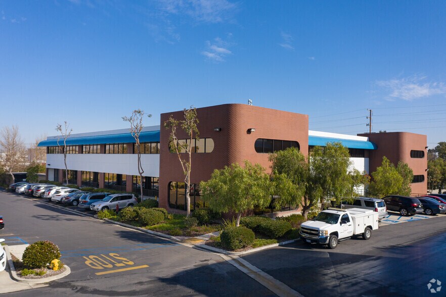 More Photos Of 357 Van Ness Way, Torrance Unknown For Lease