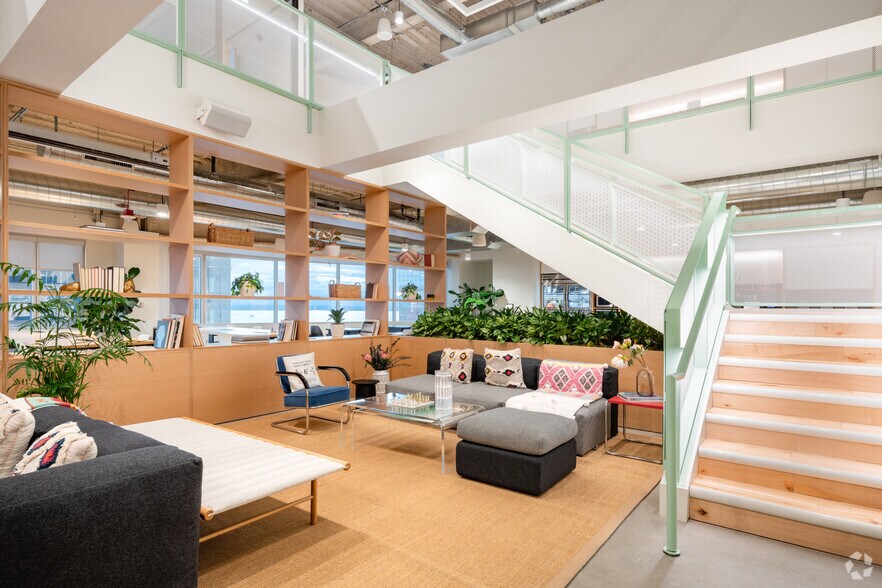 More Photos Of 1201 3rd Ave, Seattle Office For Lease