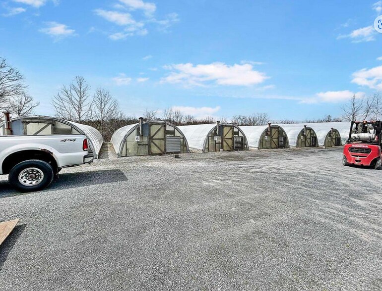 More Photos Of 1422 Main street, Catasauqua General Retail For Sale