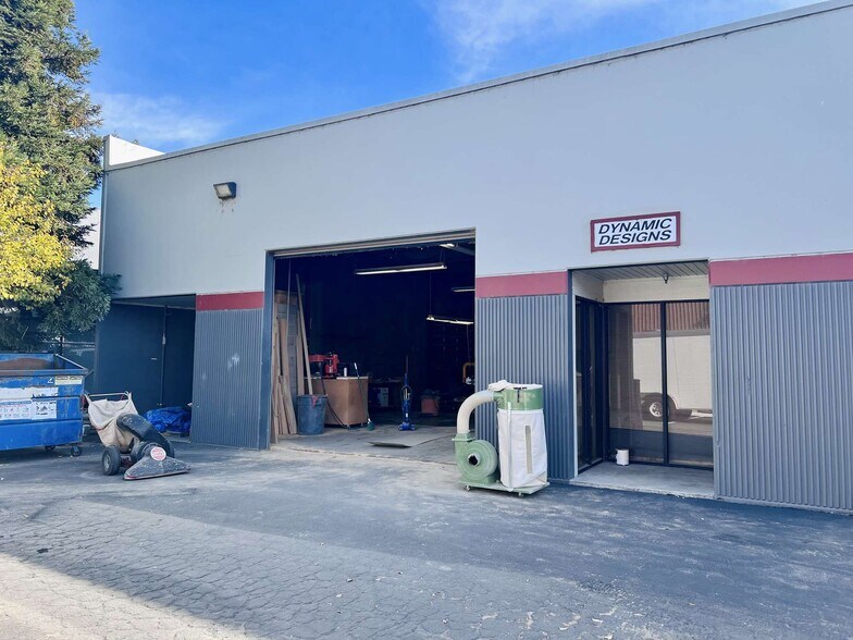 More Photos Of 554 Martin Ave, Rohnert Park Warehouse For Lease