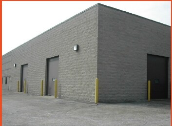 More Photos Of 320 Rocbaar Dr, Romeoville Warehouse For Sale
