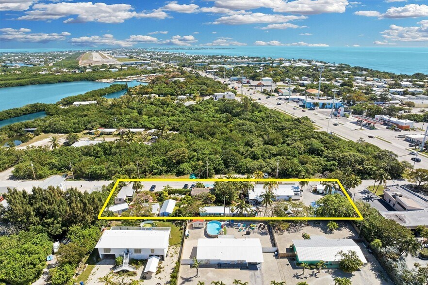 More Photos Of 243 61st St, Marathon Hotel For Sale