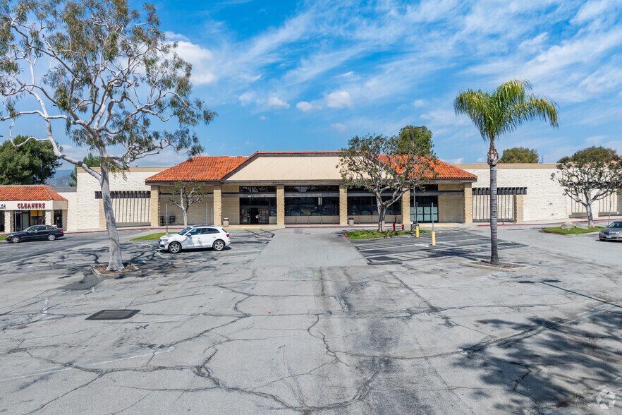 More Photos Of 411-441 E Arrow Hwy, Glendora Unknown For Lease