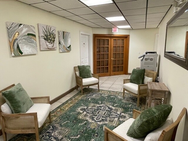 More Photos Of 267 John Knox Rd, Tallahassee Office For Lease
