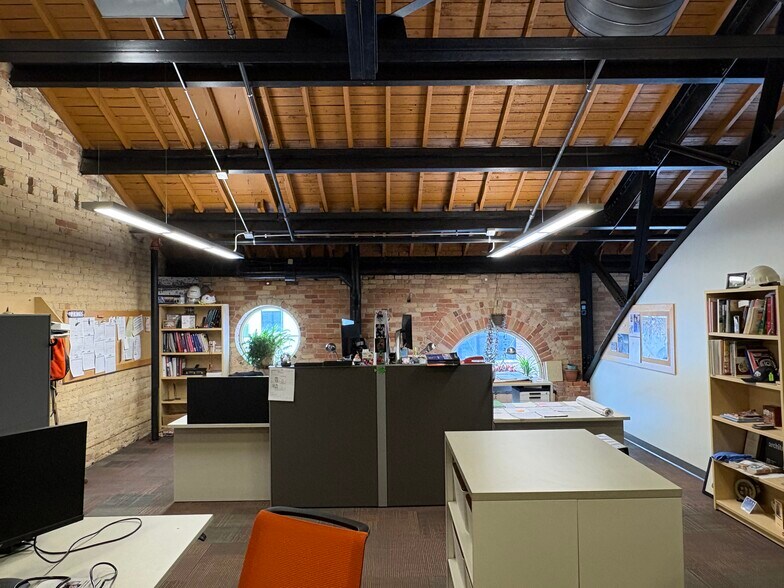 More Photos Of 2 W 1st St, Duluth Storefront For Sale