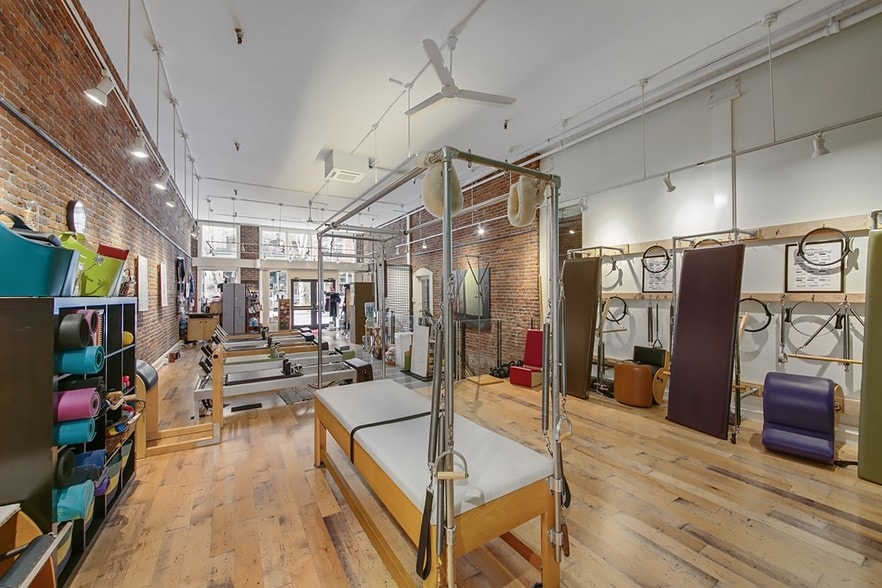 More Photos Of 314 1st Ave S, Seattle Storefront Retail Office For Lease