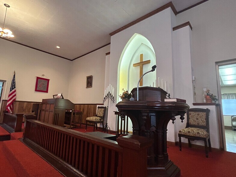 More Photos Of 4051 2nd Creek rd, Blanchester Religious Facility For Sale