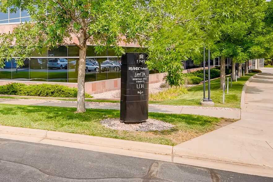 More Photos Of 1745 Shea Center Dr, Highlands Ranch Office For Lease