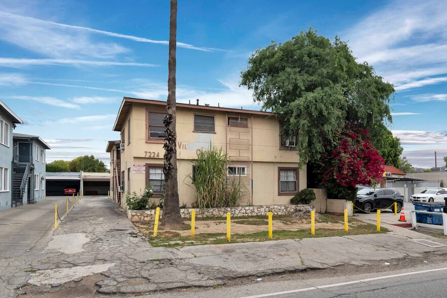 More Photos Of 7224 Hazeltine Ave, Van Nuys Apartments For Sale
