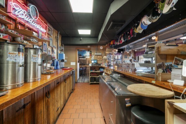 More Photos Of 601 N 1st St, Pulaski Restaurant For Sale