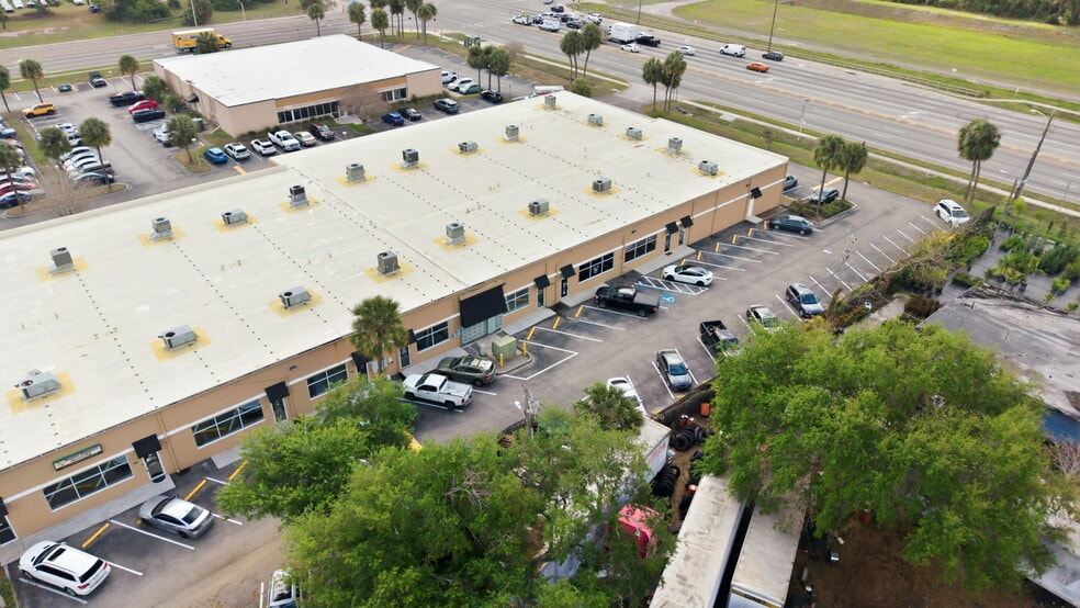 More Photos Of 5404 Hoover Blvd, Tampa Medical For Sale