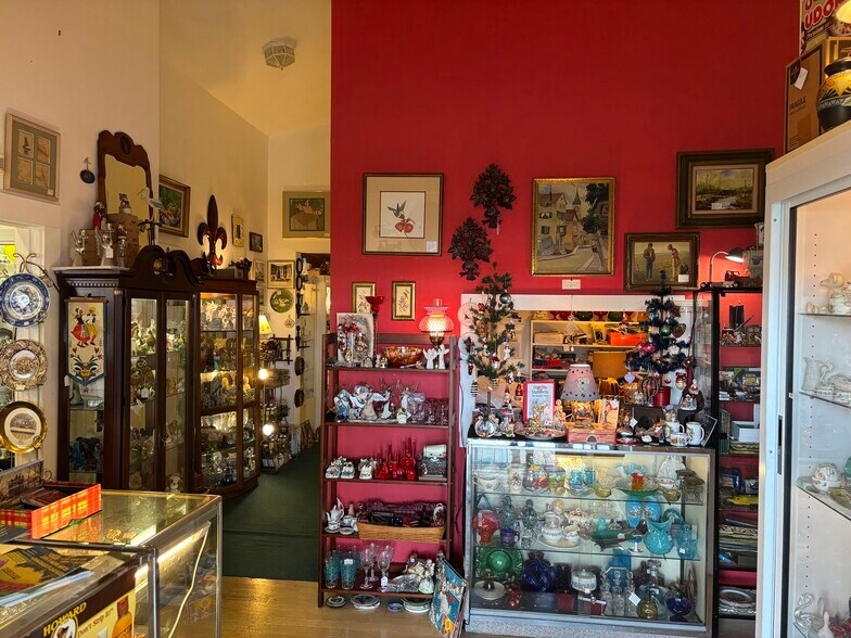 More Photos Of 3307 Manatee Ave, Bradenton Freestanding For Sale