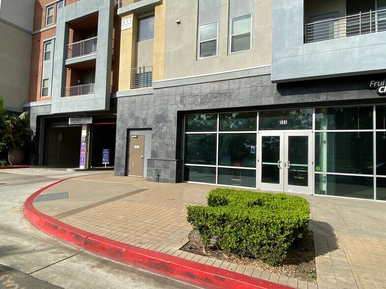 Primary Photo Of 535-581 N Commonwealth Ave, Fullerton Apartments For Lease