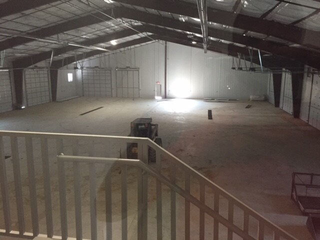 More Photos Of 3750 Hackathorn Ln, Gillette Warehouse For Sale