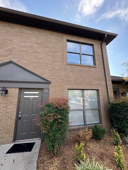 More Photos Of 217 Jamestown Park, Brentwood Office For Lease