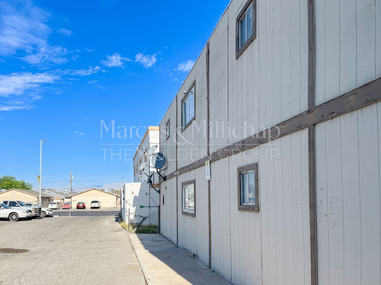 More Photos Of 3017-3021 E Carey Ave, North Las Vegas Apartments For Sale