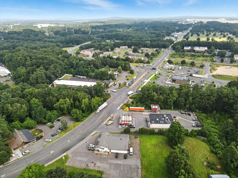 More Photos Of 417 N Elm St, Westfield Land For Lease