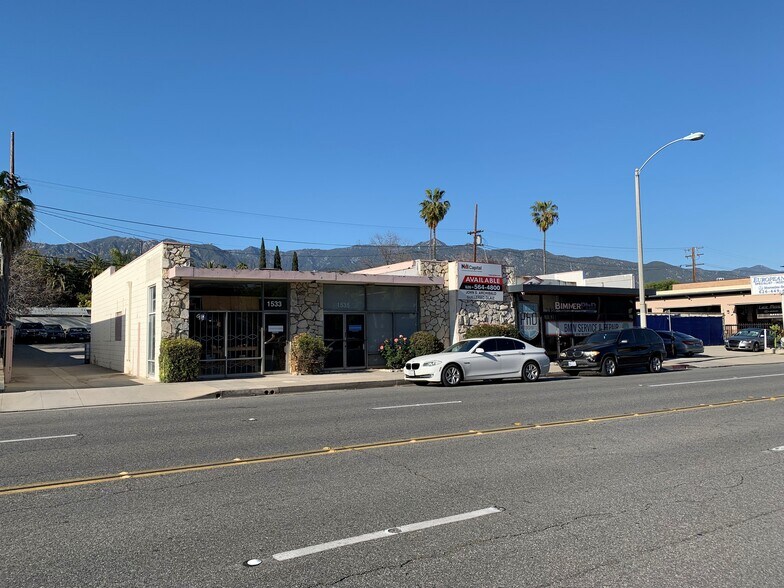 More Photos Of 1533-1535 E Walnut St, Pasadena Freestanding For Sale