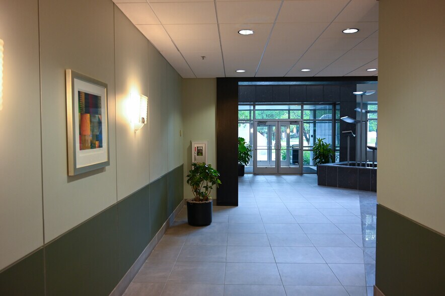 More Photos Of 801 N 500 W, West Bountiful Office Residential For Lease