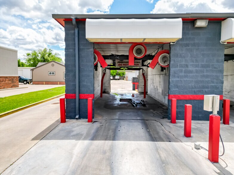 More Photos Of 3835 Central, Wichita Specialty For Sale