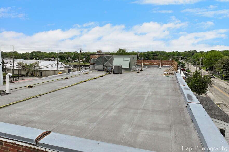 More Photos Of 169 N Seymour Ave, Mundelein Restaurant For Sale