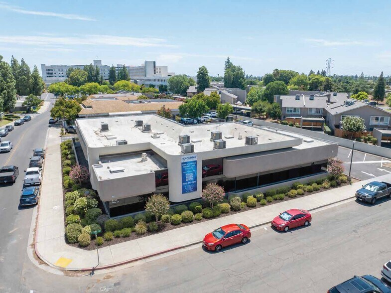 More Photos Of 1111 E Warner Ave, Fresno Medical For Lease