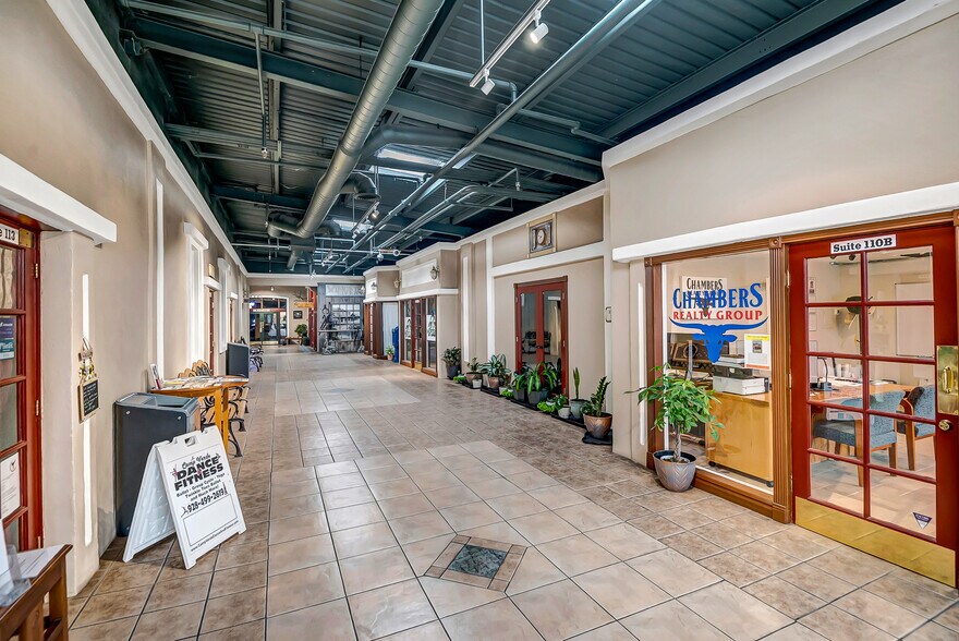 More Photos Of 564 S Main St, Camp Verde Freestanding For Sale