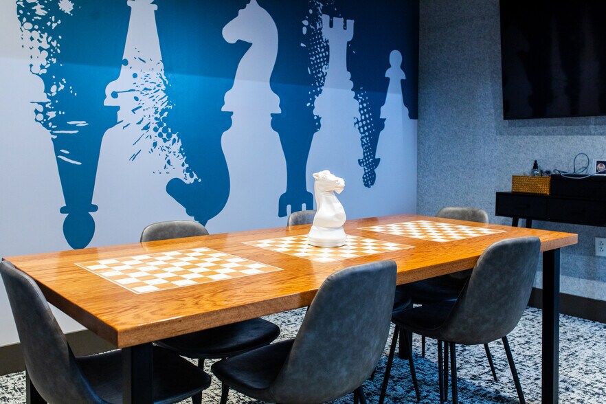 More Photos Of 1533 Lewis St, Indianapolis Coworking Space