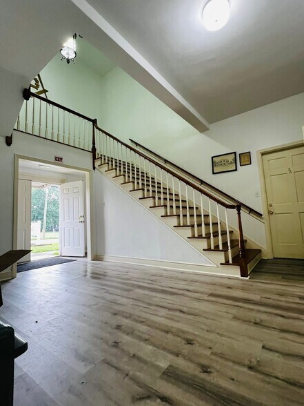 More Photos Of 201 S Main St, Belmont Lodge Meeting Hall For Sale