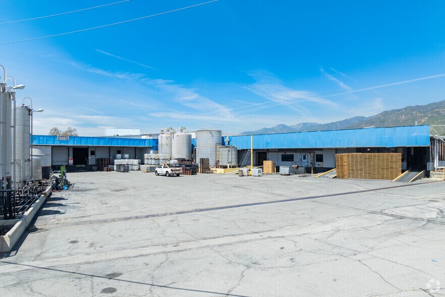 More Photos Of 1061 W 5th St, Azusa Warehouse For Sale